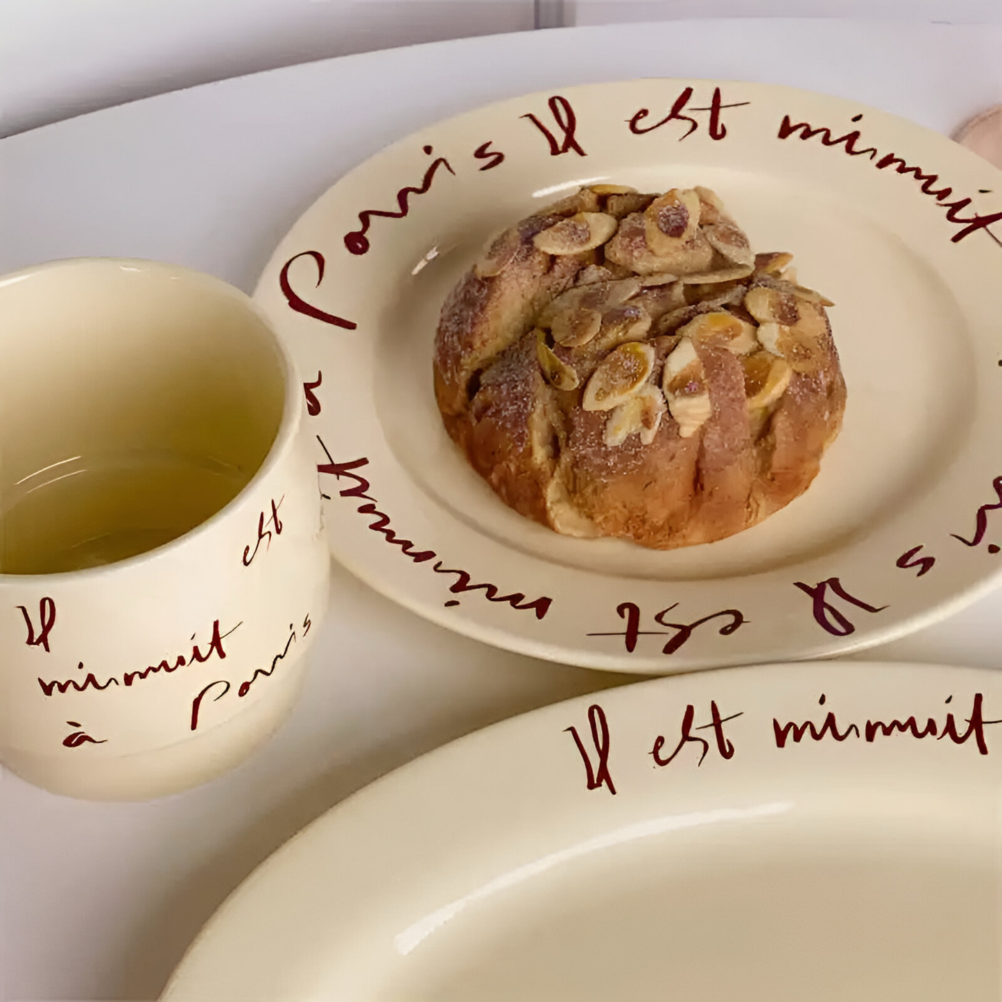 Donna Handwriting Letter Ceramic Plate Combo