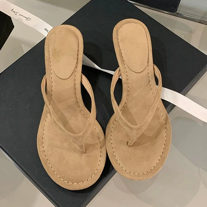 Amika Summer Thong Sandals