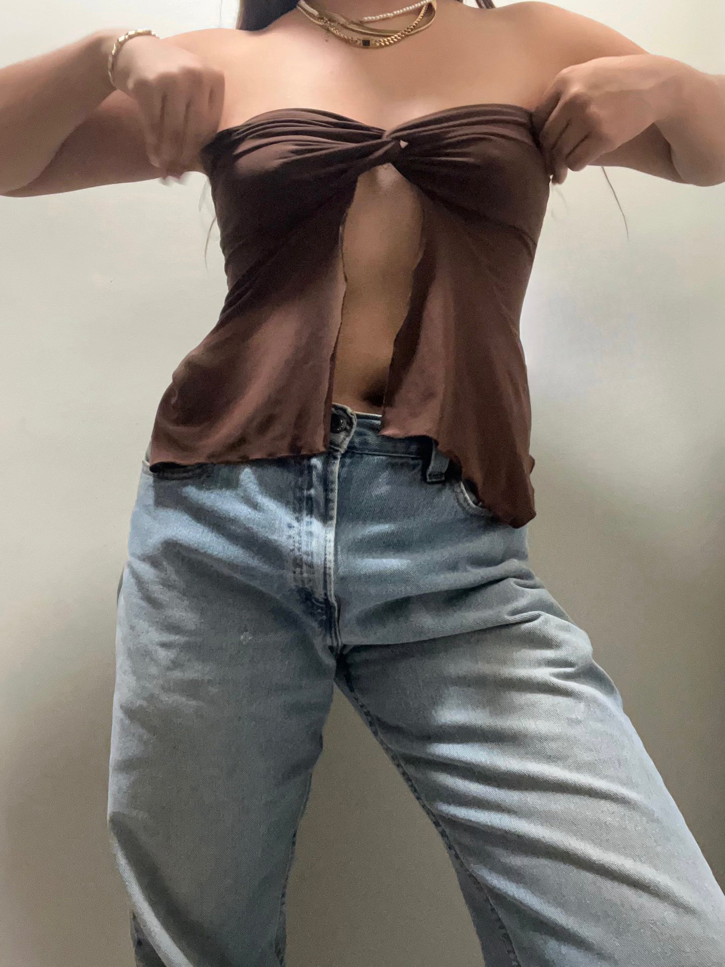 Molly twist front top