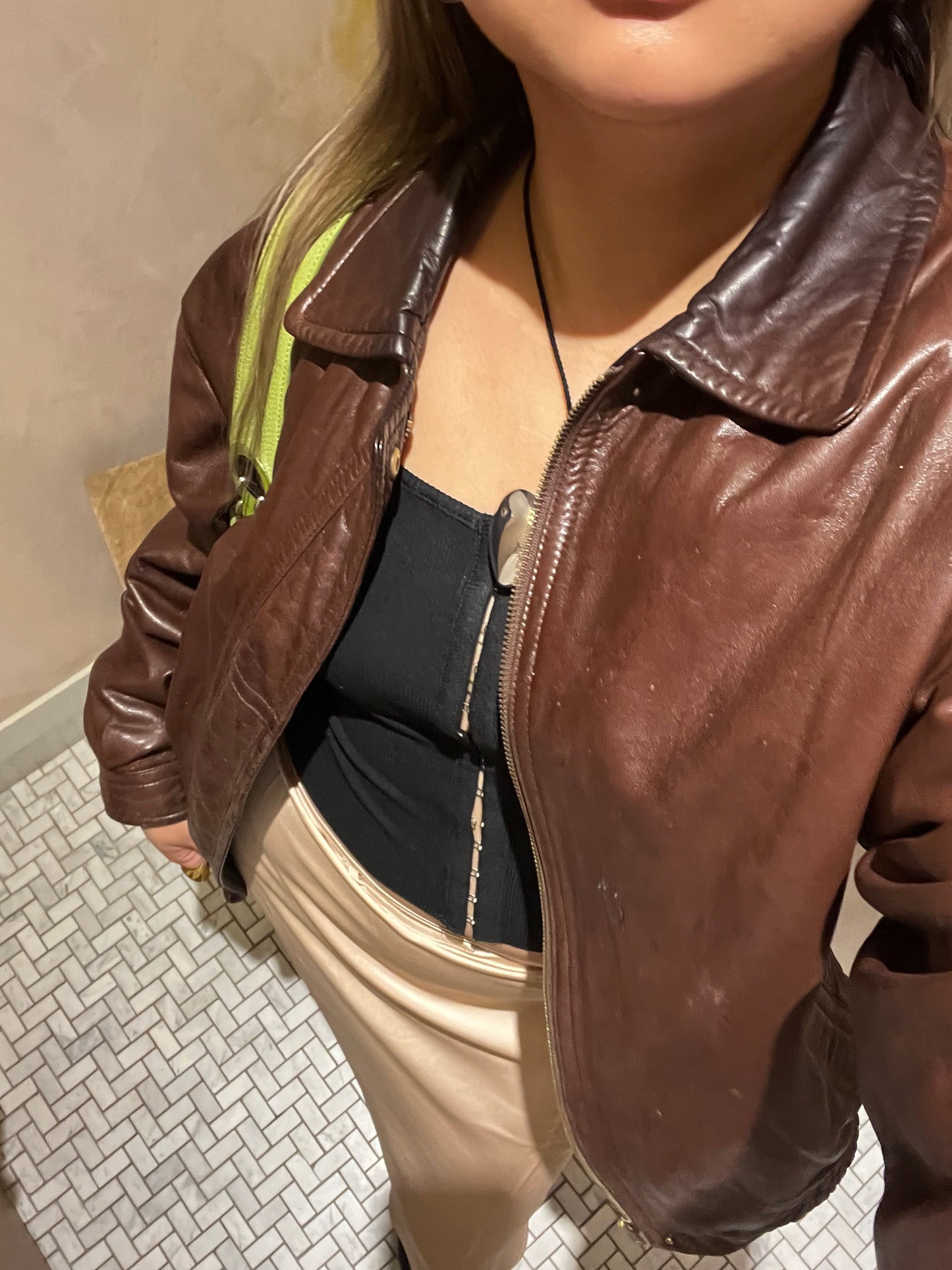 Ellie hook&eye top