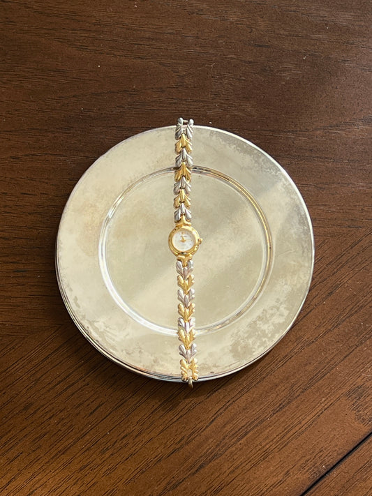 (Vintage) metal wing detail watch