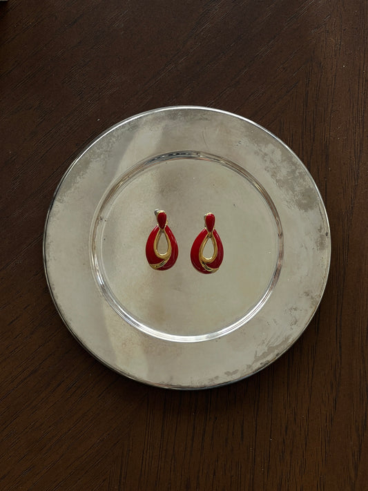 (Vintage) red drop earrings
