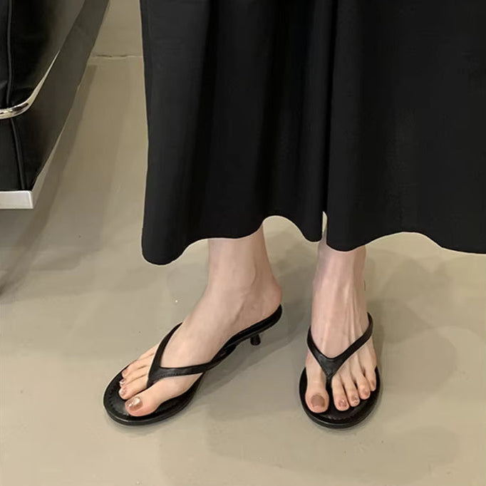 Amika Summer Thong Sandals
