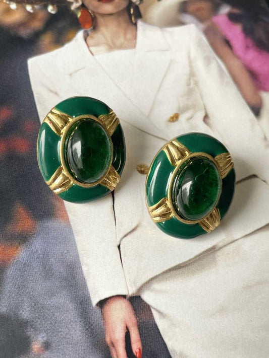 Retro Style Green Gemstone Earring